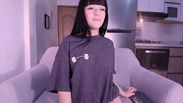 Онлайн чат XXX DannaHyde