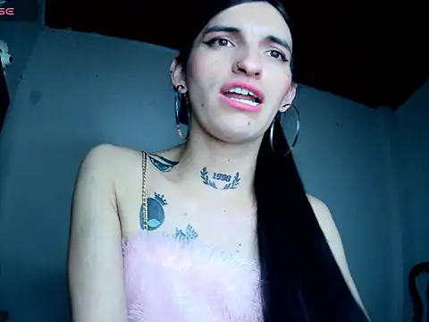 Chat XXX en directo de Scarlett_crastrawberry