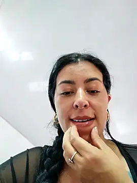 Luianna Chat XXX in diretta