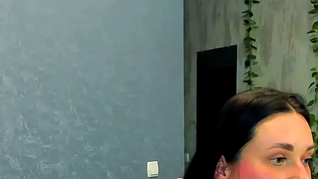 Yesss_LilithのライブXXXチャット