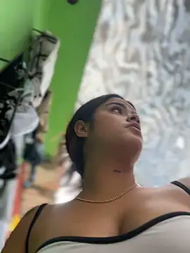 Kaily_Sweet16: онлайн-секс-чат