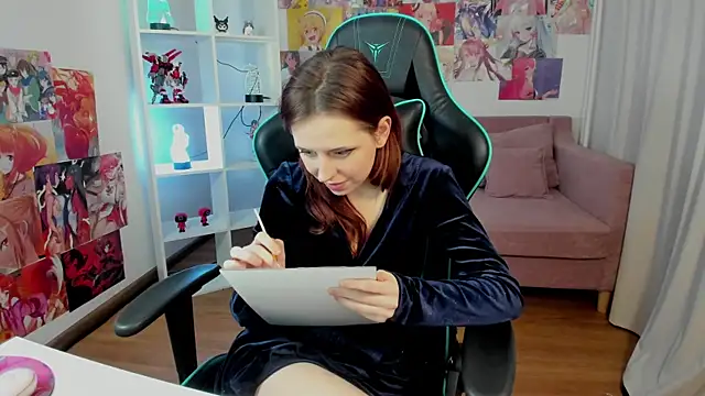 FreyaVey – Naživo XXX chat