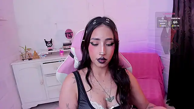 دردشة Nyx_Blackmoon الجنسية المباشرة