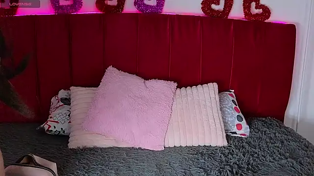 XXX chat uživo modela cuteeimy