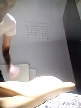 Caliente777666's Webcam Show