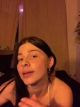 دردشة Estefani_32 الجنسية المباشرة