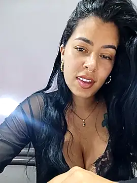 Luianna live XXX chat