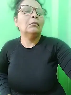 Chat +18 de Amarantha25 ao vivo