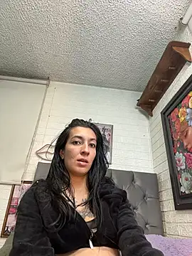 SALOME_KORLAND Adlı Modelin Canlı XXX Sohbeti