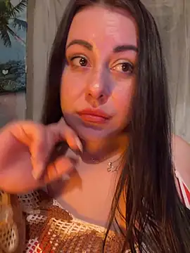 DaisyStreet Obrolan Langsung XXX