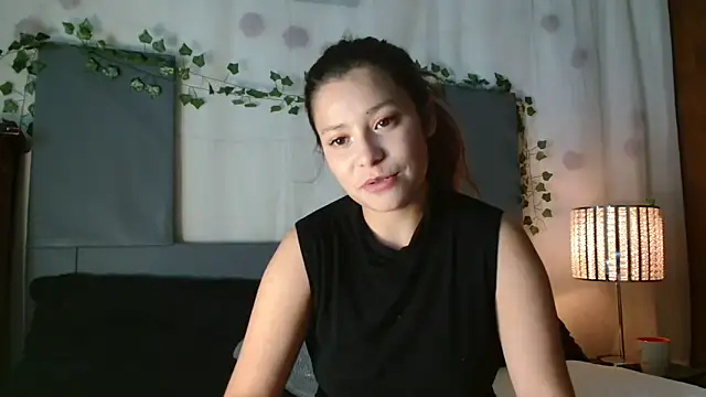 3littles' Live XXX Chat