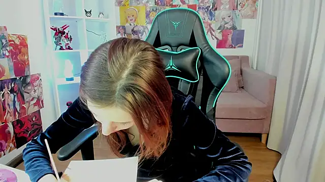 FreyaVey live XXX chat