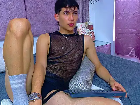 AronTawers Webcam-Show