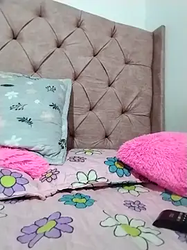 solpeich Adlı Modelin Canlı XXX Sohbeti