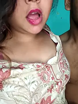 HARRY-CHERRYn Webbikameraesitys