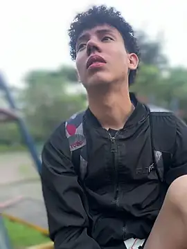 Chatroom XXX en direct de yoursexyjose