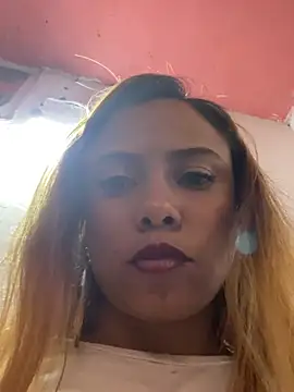 Samantha_rousse28 Adlı Modelin Canlı XXX Sohbeti