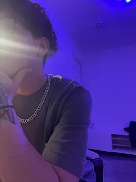 TitanNoir Webcam Show