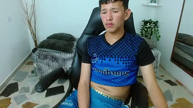 Emmanuel_Salvatore Webcamshow