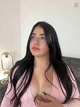 Chatroom XXX en direct de KallyMyller1