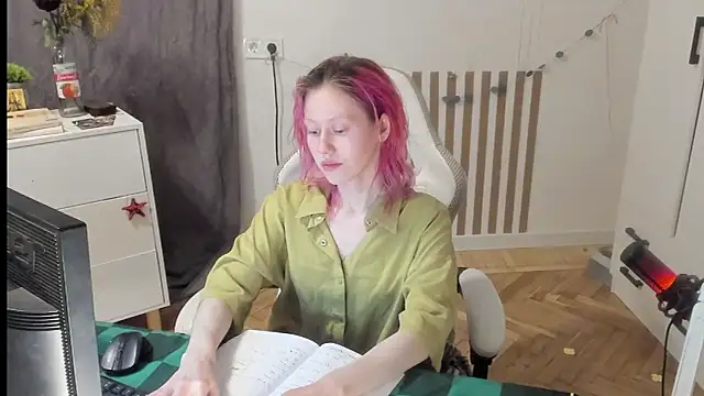 Živý XXX chat Silly__Milly