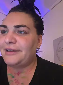 Chat XXX ao vivo de HeyBABYGIRL