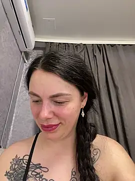 Živý XXX chat Lola_Hale