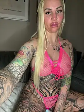 Chat XXX ao vivo de CoraDiamond