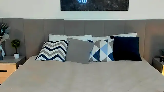 SugarWhisper élő XXX-chatje