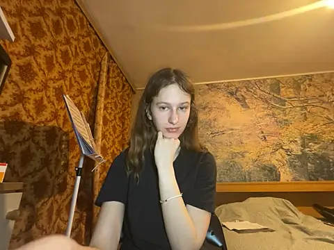 Eva_Angel3 Adlı Modelin Canlı XXX Sohbeti