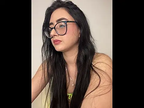 Just_Isaa: онлайн-секс-чат