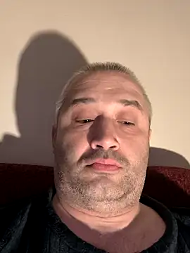 دردشة OLOMOUCAK الجنسية المباشرة