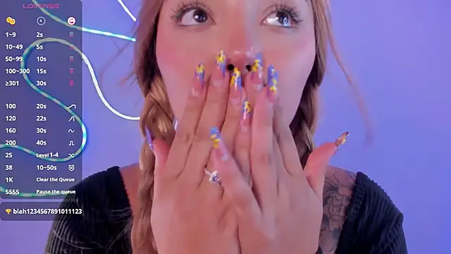 XXX chat uživo modela NinaAngel6