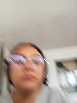 Živý XXX chat Lucyy_tits