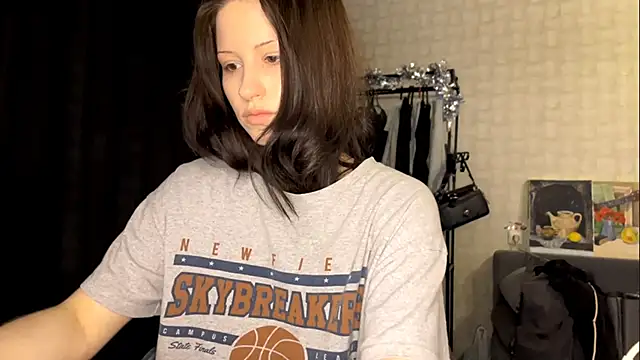 AnnyLadger Webcamshow