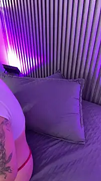 MiaPetit_n Live XXX chat