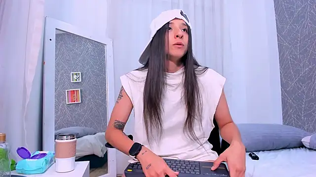 دردشة ViictoriiaSaenz الجنسية المباشرة