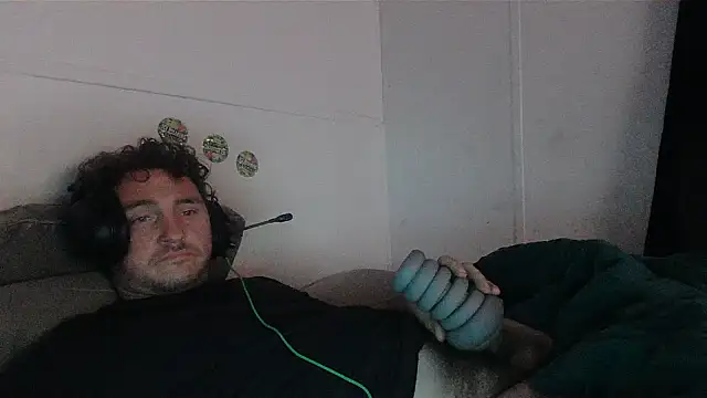 pbilip7787 Show in webcam