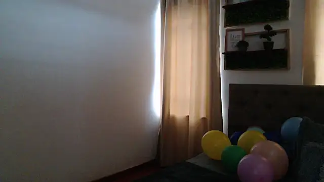 sasi_luna Live XXX Chat