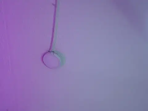 Chat +18 de Ailanys_Miller ao vivo