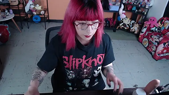 MissMiia2 Chat XXX live