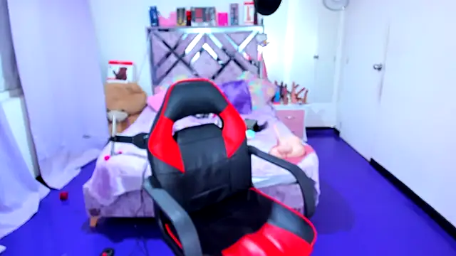 Živý XXX chat Luna_Analya