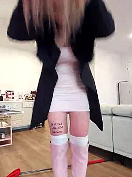 LilyOrion's Webcam Show