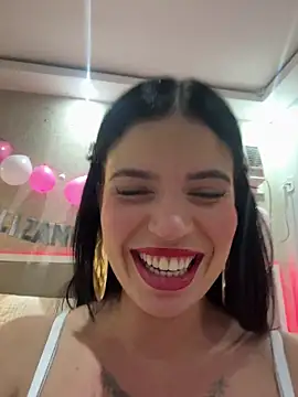 Rafaellaz Live XXX-Chat