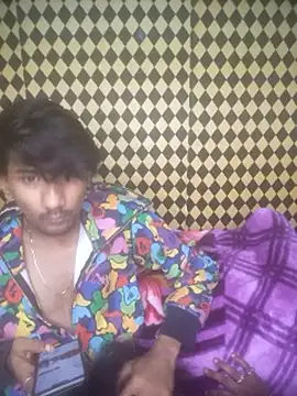 Freakingromance Adlı Modelin Web Kamerası Şovu