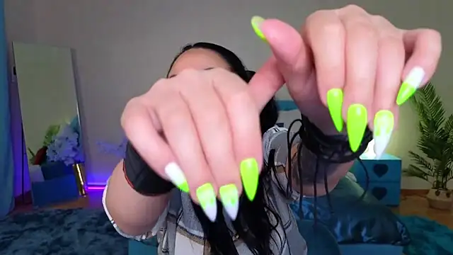 Mia_Marry: онлайн-секс-чат