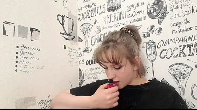 ProMilly Adlı Modelin Canlı XXX Sohbeti