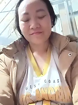 Lindxx-hot 在線直播表演