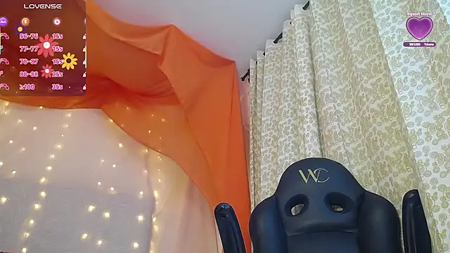 darshajaya élő XXX-chatje