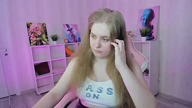 Megan_Violern Live XXX chat